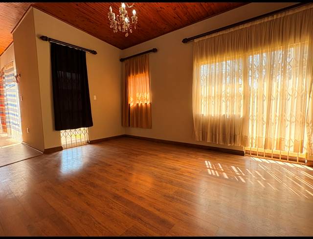 5 BEDROOM HOUSE FOR SALE IN SASOLBURG EXT 4